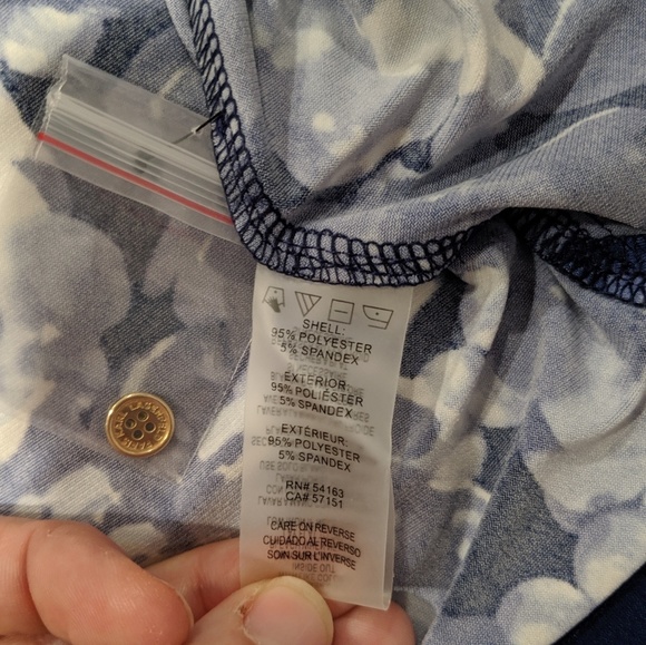 💙SOLD💙Karl Lagerfeld blue floral button-up shirt - Picture 5 of 7